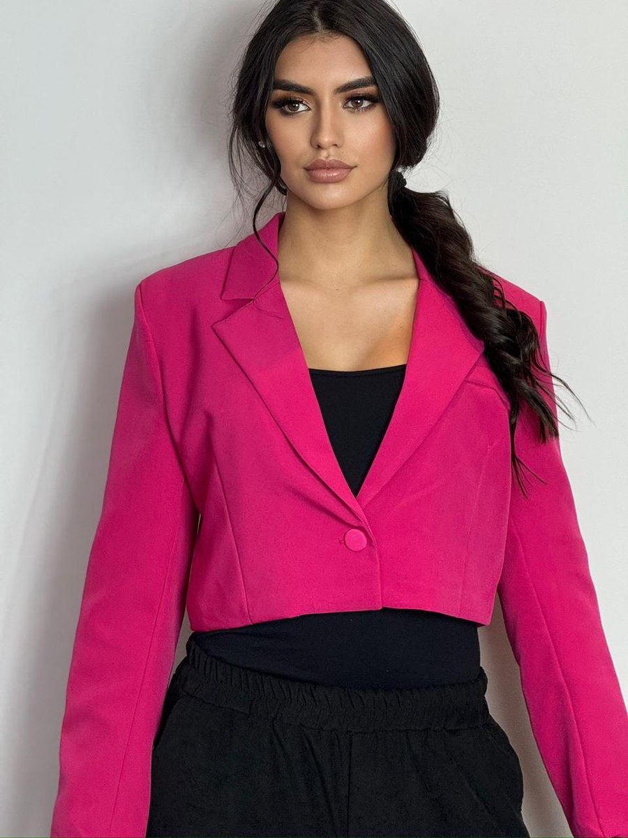 Chaqueta Adele cropped en fucsia